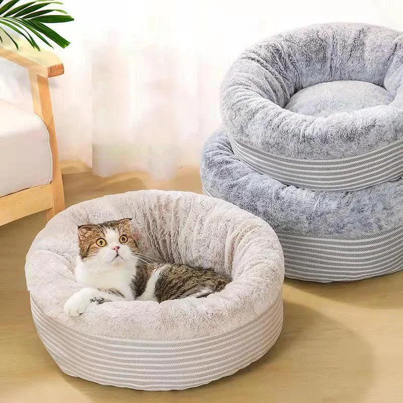Cama para Gatos y Perros Pequeños – Suave, Cálida y Plegable