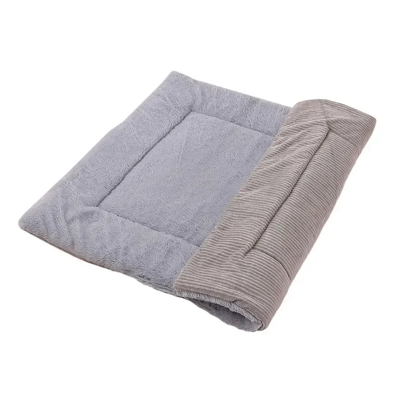 Cama Rectangular de Algodón Suave para Perros y Gatos – El refugio perfecto para el descanso de tu mascota