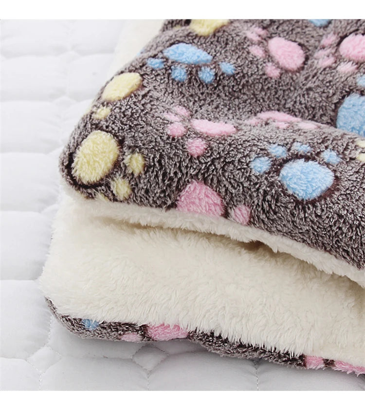Manta/Cama Ultra Suave para Perros y Gatos – Cálida, Confortable y Antideslizante
