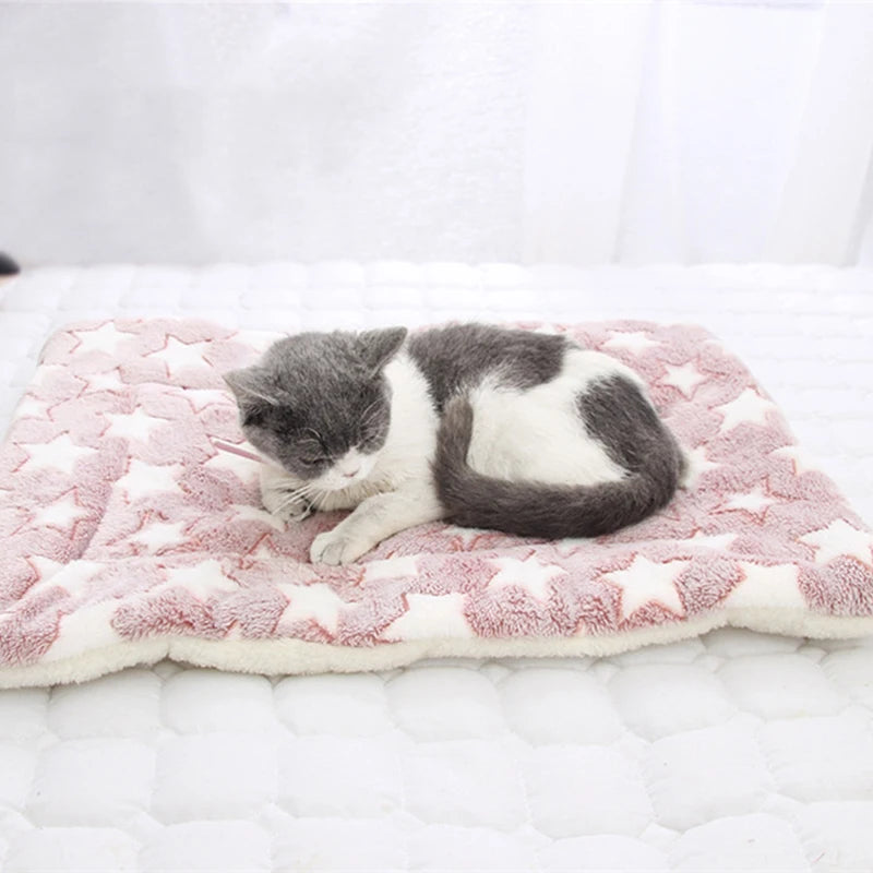 Manta/Cama Ultra Suave para Perros y Gatos – Cálida, Confortable y Antideslizante