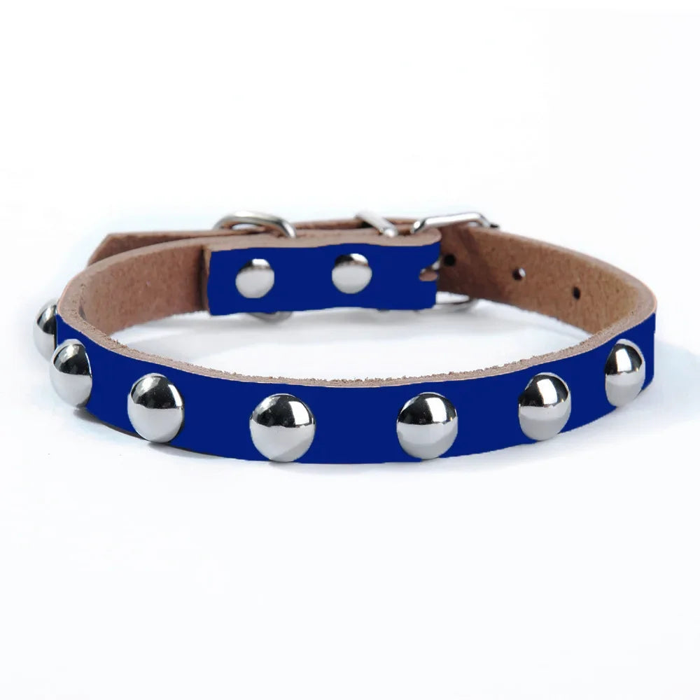 Collar de Cuero con Tachuelas para Perros y Gatos – Ajustable y Resistente