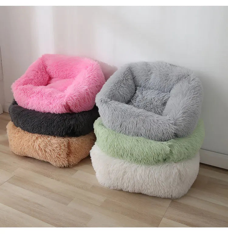 Cama Cuadrada de Felpa para Perros y Gatos – Suave, Cálida y Antideslizante