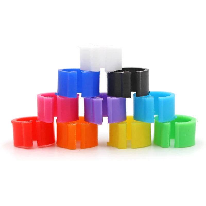 100 Piezas de aros para patas de aves en colores variados, plástico de alta calidad