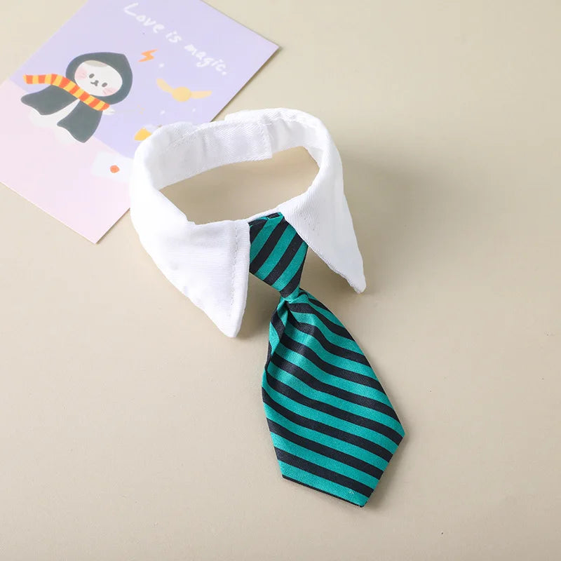 Corbata con Faja Personalizada para Gatos – Diseño a Cuadros y Ajustable