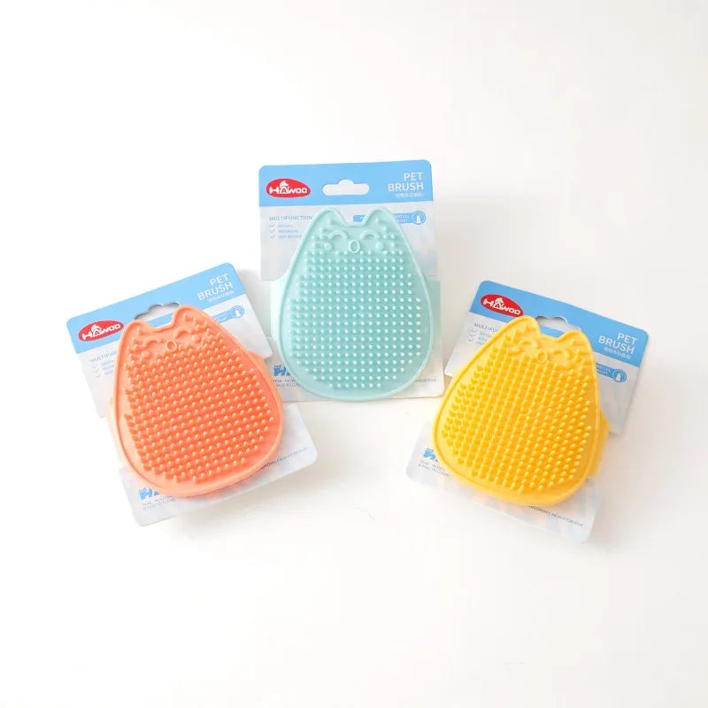 Peines para Gatos en Plástico – Cuidado y Mantenimiento del Pelaje