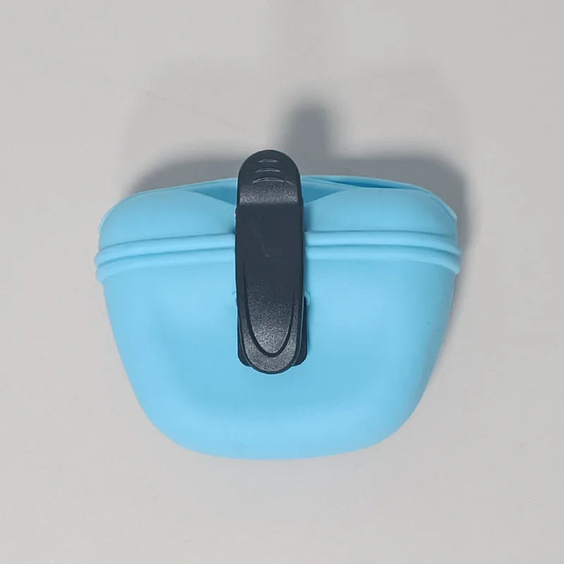 Bolsa de Snacks para Perros en Silicona – Segura, Durable y Portátil