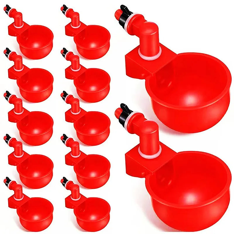 Sistema de Bebedero Automático para Aves de Granja – Durable y Fácil de Instalar