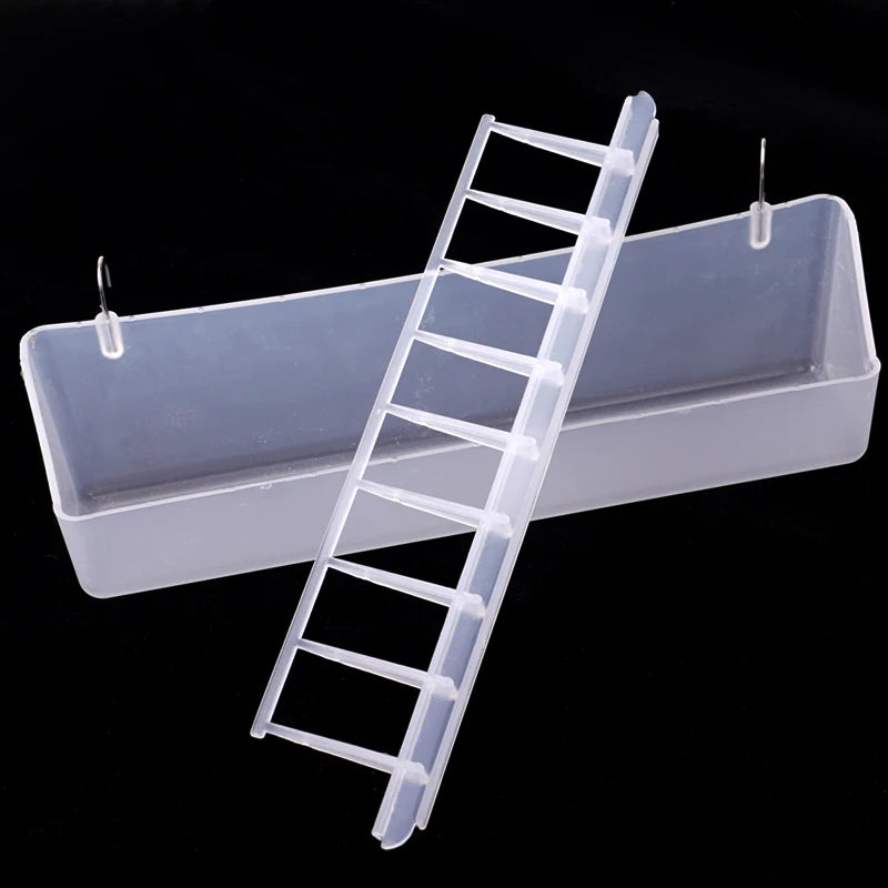 Comedero colgante para aves en plástico resistente y transparente