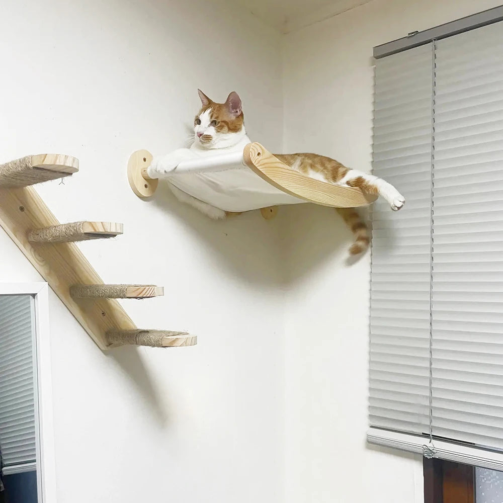 Árbol para gatos de doble nivel con hamaca y estantes de pared