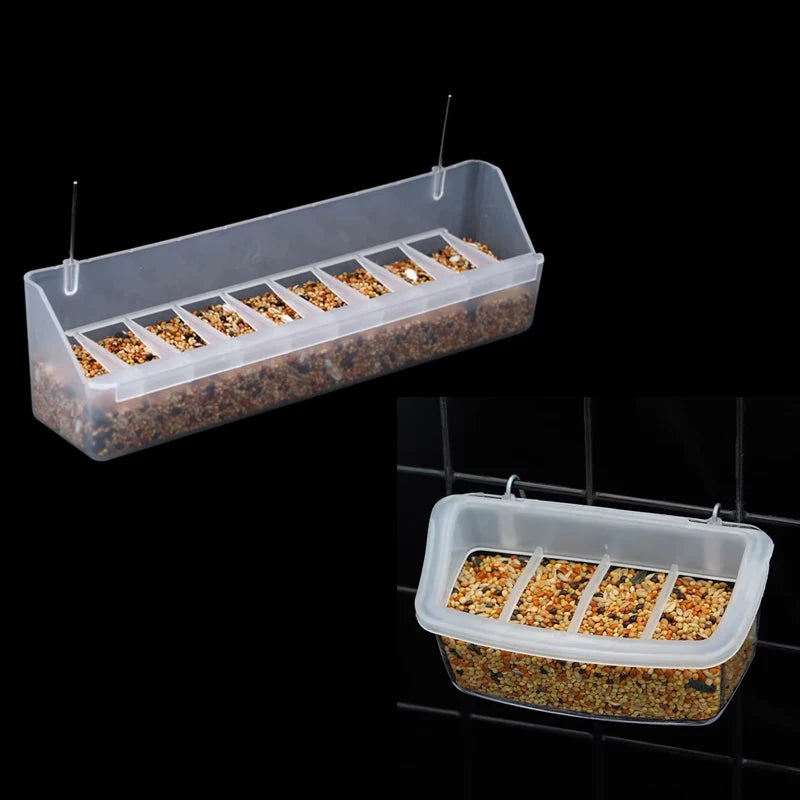 Comedero colgante para aves en plástico resistente y transparente