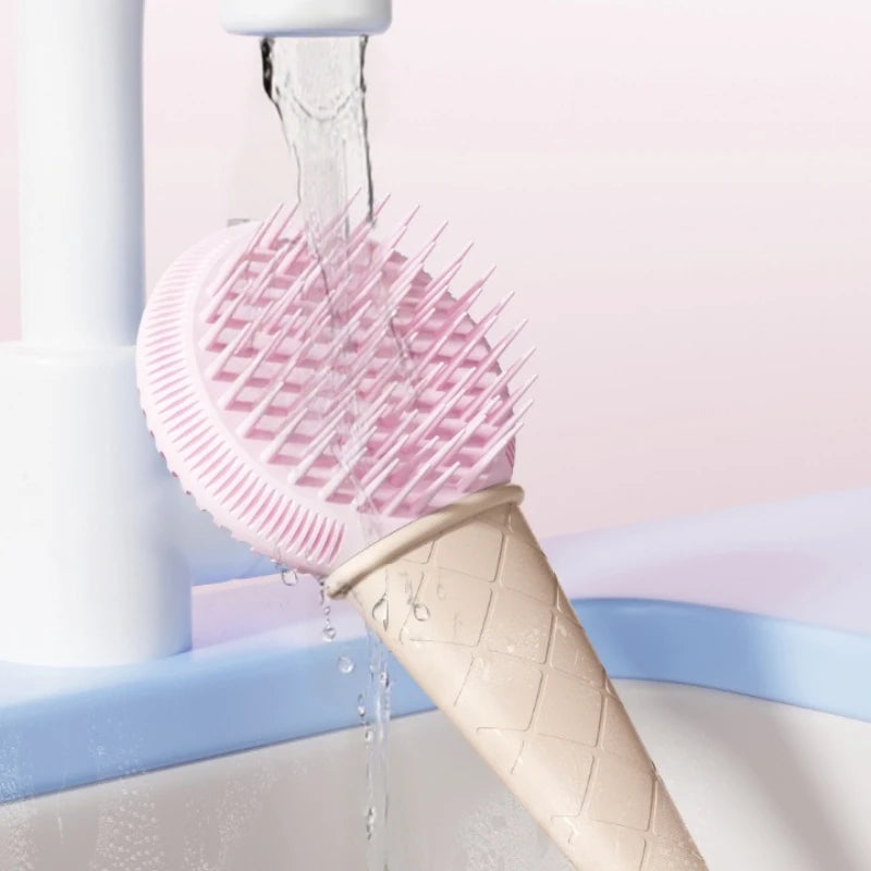 Peine para Gatos de Plástico – Diseño Ergonómico y Eficaz para el Cuidado del Pelaje