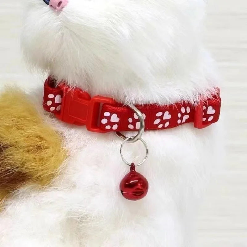 Collar para Gatos con Campana y Diseño Colorido – Ajustable, Duradero y Antiguo
