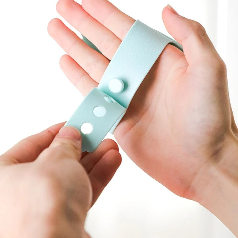 Peines para Gatos en Plástico – Cuidado y Mantenimiento del Pelaje