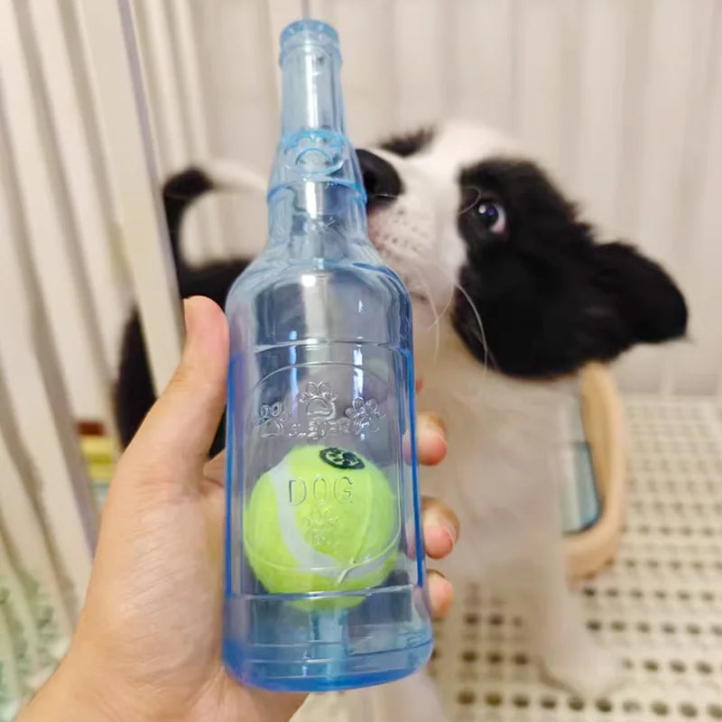 Juguete Mordedor para Perros con Diseño de Botella y Pelota de Tenis