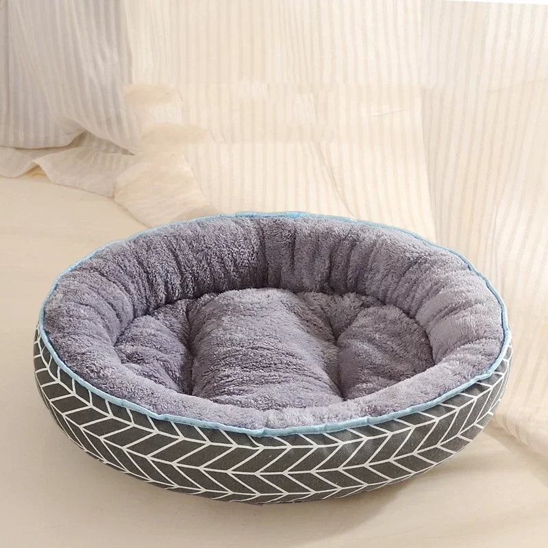 Cama Redonda de Felpa BPEDT para Perros y Gatos – Confort y Relajación
