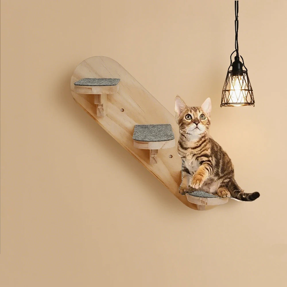 Árbol para gatos de madera de tres niveles con estabilidad y espacio para ejercicio